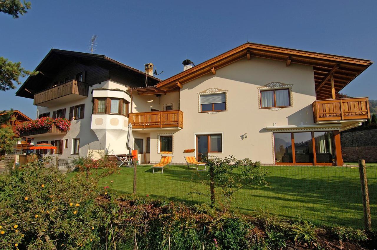 Haus Ploner Leilighet Castelrotto Eksteriør bilde